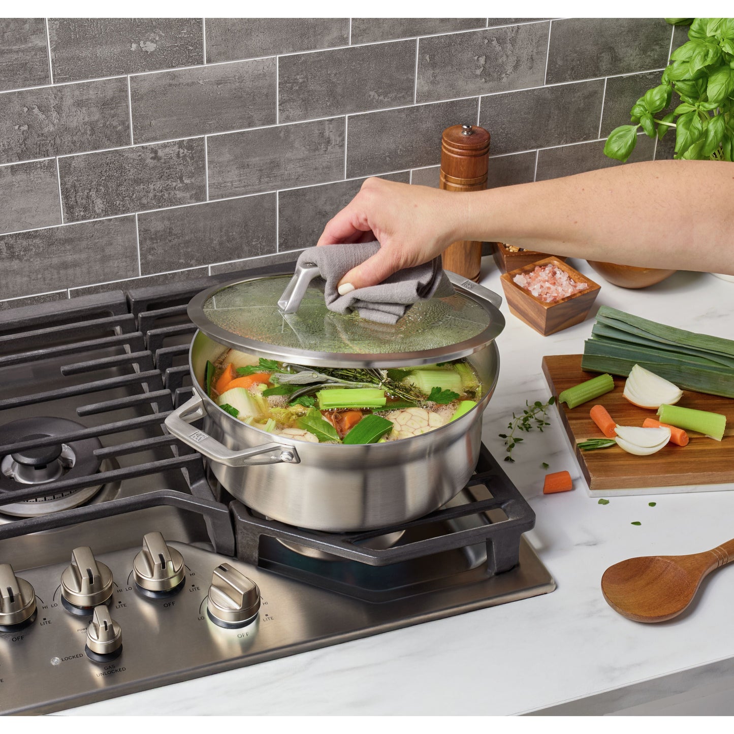 ZWILLING Motion Stainless Steel 4.75 L Stainless Steel Deep Saute Pan With Lid